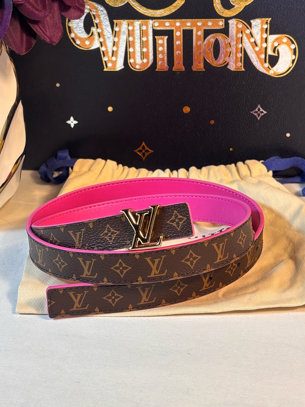 Wow Gorgeous Louis Vuitton Reversible Hot Pink Belt